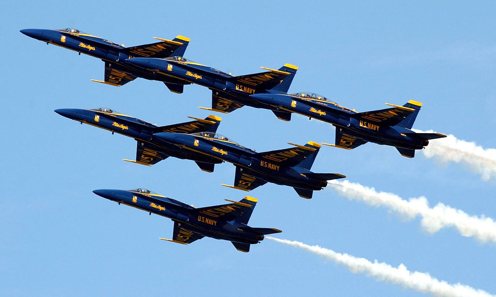 “Double the normal attendance” NAS JAX Airshow reaches capacity on